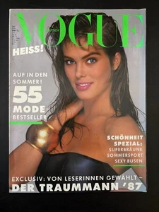 VOGUE Magazine Deutsch 5/1987 Cover: Renée Simonsen, Photo: Eric Boman - Bild 1 von 2