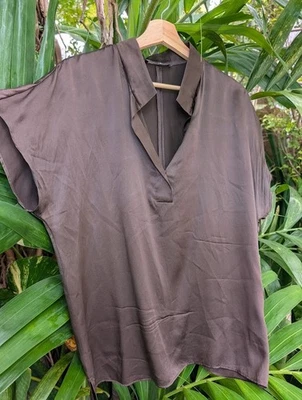 lafayette 148 chocolate brown blouse 100% silk satin 10 quiet luxury glam - Image 1 of 4