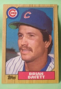 1987 Topps - Brian Dayett #369 - Chicago Cubs - Picture 1 of 2