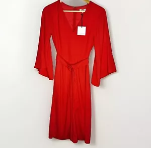 Tussah Women's Size 8 Sarita Jumpsuit Coral Bell Sleeve 3/4 Leg + Belt NEW $149 - Picture 1 of 10