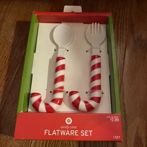 Nuevo JUEGO DE CUBIERTOS DE PLÁSTICO PARA NIÑOS BASTÓN DE CARAMELO DE NAVIDAD TENEDOR DE CUCHARA - Imagen 1 de 4