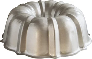 Treat Bundt Pan, 12-Cup - Picture 1 of 8