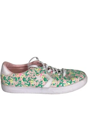Converse Women  Floral Print Canvas Sneakers Sz.7 Breakpoint Floral Girly  Cute - Image 1 of 4