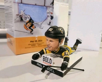 Pittsburgh Penguins Phil Kessel Bobblehead SGA PPG Paints Arena 3/21/25 In Hand - Image 1 of 2