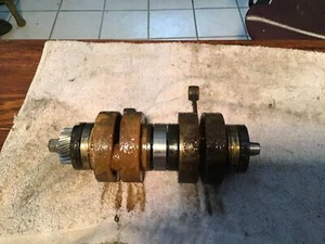 1975 Suzuki GT250 crank crankshaft - Picture 1 of 6