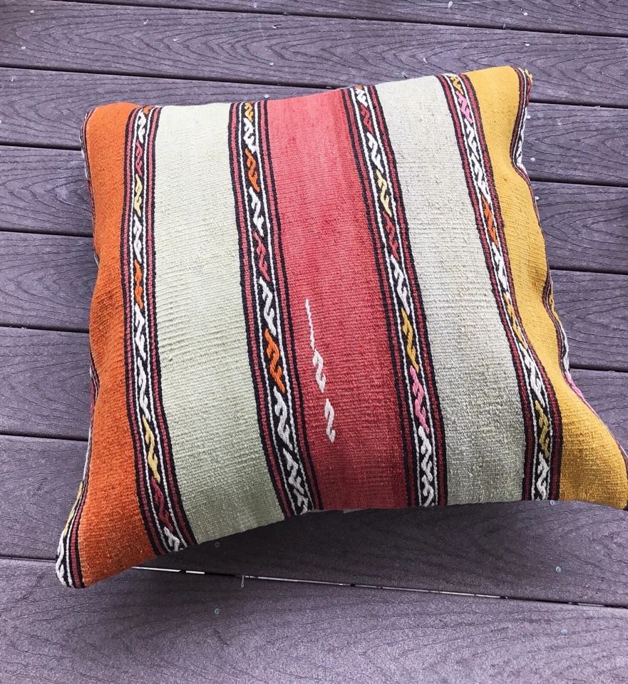 Funda de almohada turca Kilim almohada hecha de alfombra tejida a mano vintage 25x25"  Foto 1 de 4