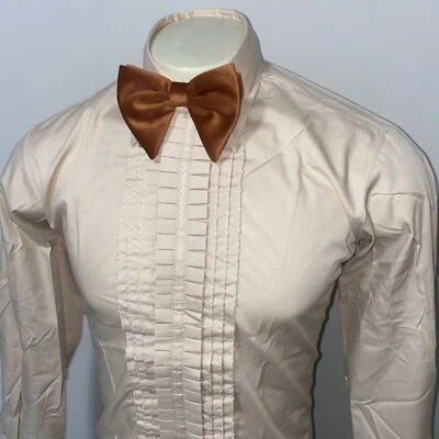 Camisa De Colección Años 60 70 Después de Seis Esmoquin Beige Bronceado Volantes Retro Baile de graduación Disco Para Hombres Pequeña Foto 1 de 4