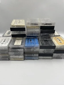 Huge Lot 65 Cassette Tapes RELIGIOUS Gospel Sermons CHRISTMAS Hymns - Foto 1 di 9