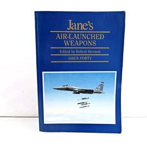 Jane's Air-Launched Weapons Issue 40 by Robert Hewson PB 2002 - Military War - Picture 1 of 16