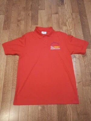Polo rojo bordado vintage años 90 'The Andersons, grano de paloma blanco' (L) Foto 1 de 4