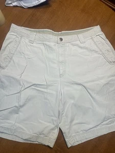 Men’s Columbia Cargo Shorts Omnishield Size 42 11 - Picture 1 of 5