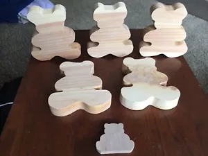 Menge 6 unvollendetes Hartholz Holz dick überstreichbar Bären Formen Spielzeug Handwerk Kunst 3" + - Bild 1 von 3
