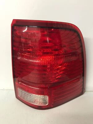Luz trasera Ford Explorer 2003 lado del pasajero OEM Foto 1 de 4