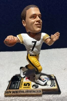 Bobblehead Ben Roethlisberger Steelers NFL Legends Of “The Field” #4286/5004 Foto 1 de 4