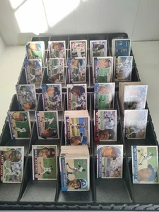 Set base completo baseball Fleer Tradition 2001 1-450 - Foto 1 di 11