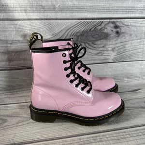 Dr Martens Womens Size 7 Pale Pink Patent Leather Combat Ankle Boots 1460 W - Picture 1 of 11