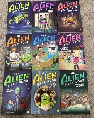 THE ALIEN NEXT DOOR  Box Set 1-8 +  BONUS BOOK  A. I. Newton Foto 1 de 4