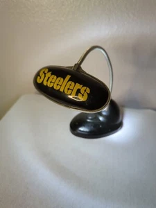 Lámpara de escritorio LED Pittsburgh Steelers NFL NEGRO DORADO logotipo del equipo funciona con pilas  - Imagen 1 de 5