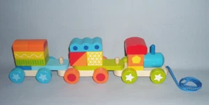 Kinder Holzeisenbahn von goki. Vollholz, mit 15 Bausteinen, neu! - Bild 1 von 6
