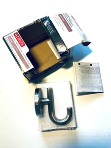 Delta Lyndall Collection Robe Hook in Brushed Nickel LDL35-SN - Picture 1 of 10