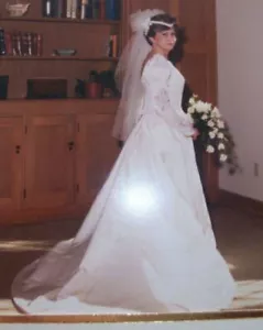 Abito da sposa vintage CHRISTOS manica lunga Peau de Soie VRY 12 - Foto 1 di 11