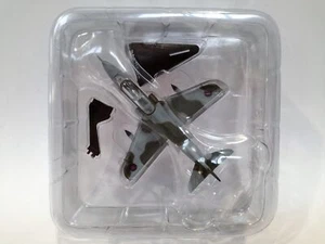 War Aircraft / BAE Hawk - RAF / 1:100 Scale MC46604 - Picture 1 of 8
