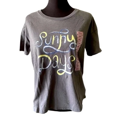 NWT Wildfox Gray Sunny Days Graphic Tee, Size Small, Casual Everyday Vacation - Image 1 of 4