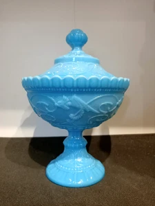 Ancienne Bonbonnière En Opaline Bleue . - Picture 1 of 11