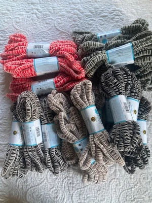 Hilo de Mambo Martha Stewart ~ Color Rojo Cardenal #513 ~ Lote de 3 Foto 1 de 4