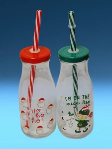 Festliche Milchflasche Duo mit Deckel & Strohhalmen Weihnachtsmann & Elfe Weihnachten Getränkeset - Bild 1 von 7