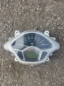⭐ Piaggio Liberty 50cc Tacho 9K Meilen Cluster 2020-2024 KOSTENLOSER UK-VERSAND⭐ - Bild 1 von 4
