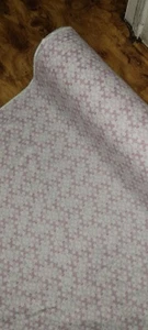 0,5 mtr. BABY ROSA UND CREMEFARBEN WEICH GEBÜRSTET 100 % BAUMWOLLE STOFF 45 BREIT. - Bild 1 von 6