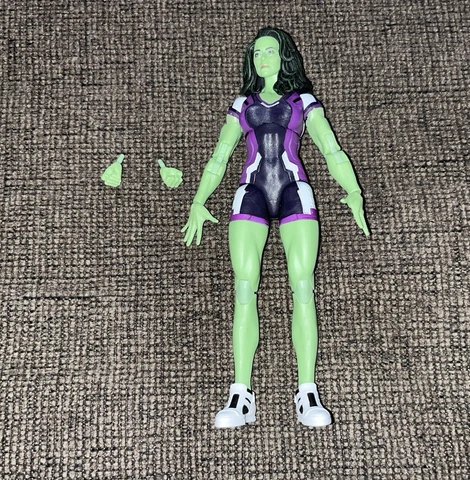 Marvel Legends Series MCU Disney SHE-HULK 2022 Complete Jennifer Walters Cover