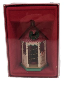 1986 Hallmark Andenken Weihnachtsschmuck Schatz Pavillon - Vintage - kostenloser Versand. - Bild 1 von 13