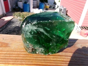 Hermosas nubes verdes transparentes de escoria de roca de vidrio 8,4 lb TT12 paisajismo - Imagen 1 de 2