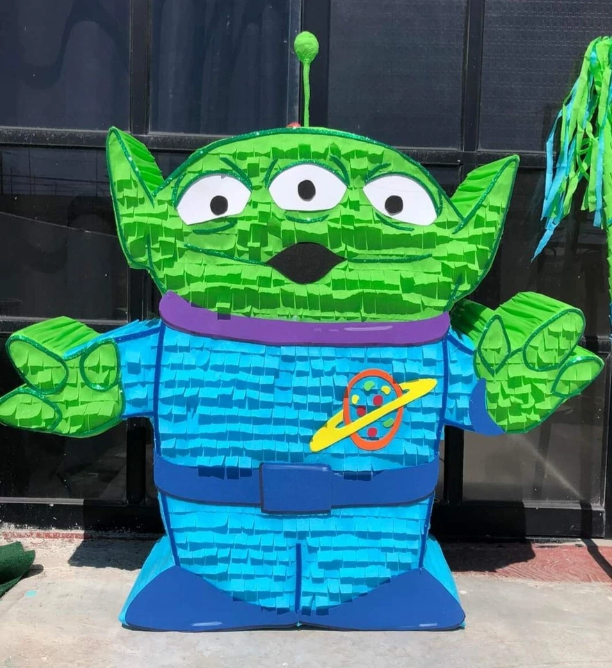 Piñata toy story piñata marciana - Imagem 1 de 1
