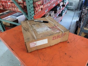 SKF 23038 CKJ/C4W33 SPHERICAL ROLLER BEARING. (SKF 23038 CCK/C4W33) - Picture 1 of 3
