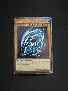 Yugioh! - Blue Eyes White Dragon - MP24-EN001 Quarter Century Secret Rare - Picture 1 of 2