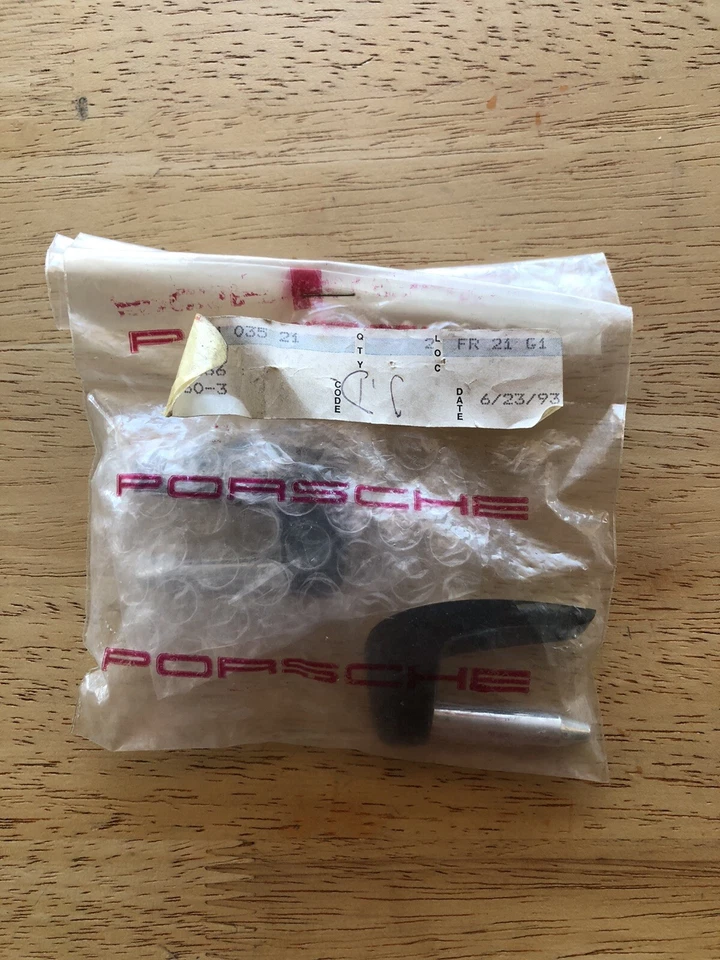 Porsche Targa 1967-68 parasol pivotes NOS 911/912 Foto 1 de 1