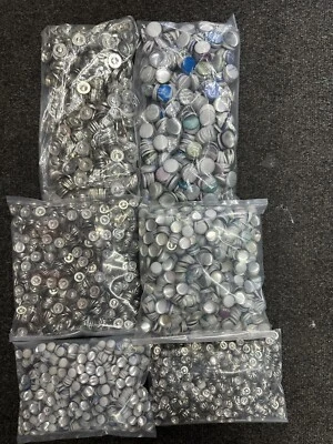 4000 ASSORTED COVERING BUTTONS FOR MULTI FUNCTION HAND PRESS MACHINE CHEAPEST aa - Image 1 of 4