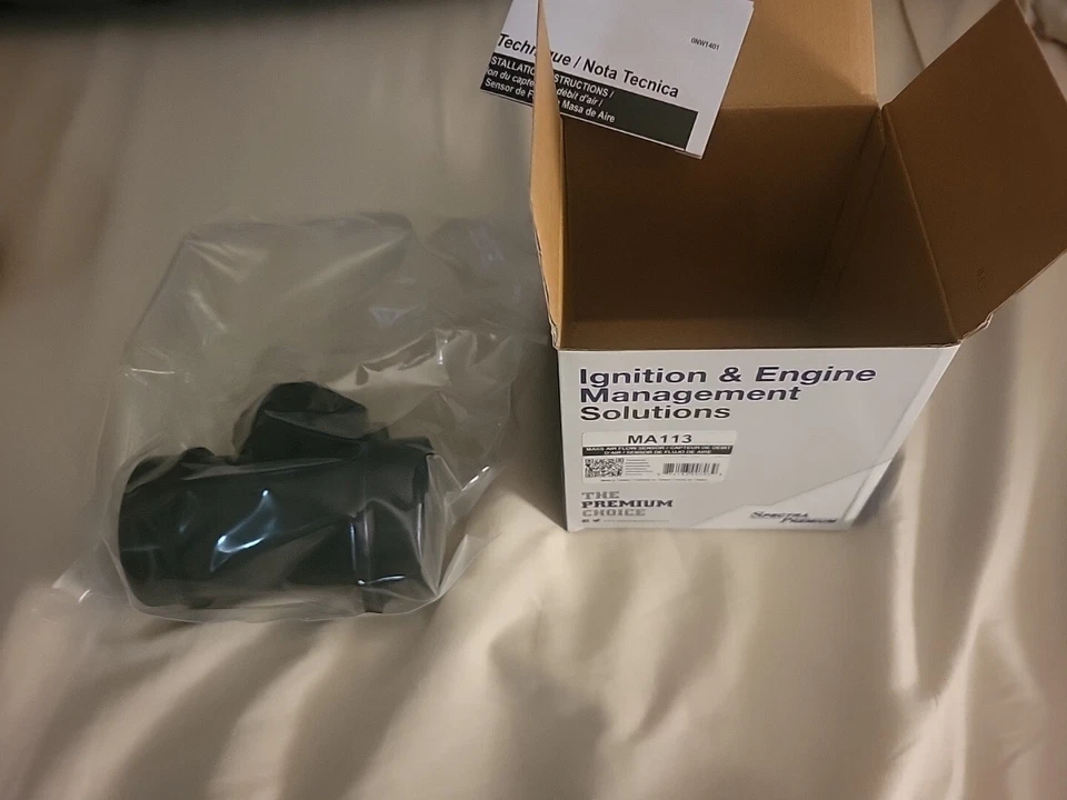 Mass Air Flow Sensor MAF113 94-02 Sephia/Spectra/Portage Saab900 - Image 1 of 1