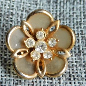 Antique Vtg Button Flower with Pastes & Celluloid Aprx: 1" #1330-C - Picture 1 of 5