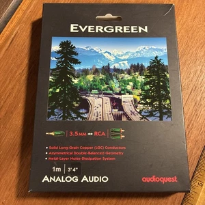 Cable AudioQuest Evergreen de audio analógico de 3,5 mm mini a RCA (1,0 metros) - Imagen 1 de 3