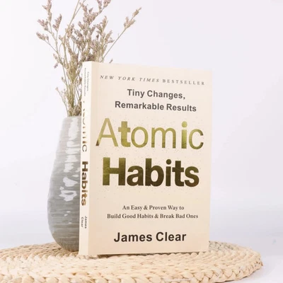 Atomic Habits by James Clear Build Good Habits & Break Bad Ones (Paperback)