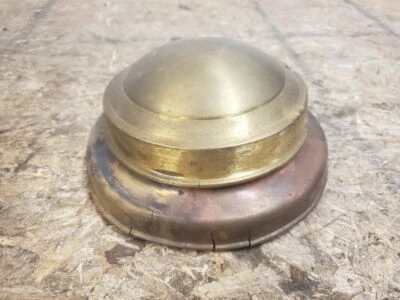 Olla de canastilla de faros de latón Ford Modelo T 1909-14 Foto 1 de 4