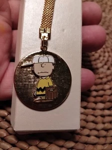 Vintage 1970s era New Old stock Charlie Brown Gold Tone keychain United Features - Picture 1 of 6
