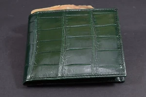 CARTERA BILLETERA HOMBRE VERDE HECHO MANO UBRIQUE GENUINA PIEL ALIGATOR ROMA 28 - Imagen 1 de 13