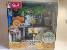 Barbie California Girl Surf Shop Playset / Hang Ten Cali-Girl - Mattel B5894 Ovp