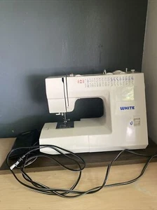 White Sewing Machine In Very Good Condition - Picture 1 of 6