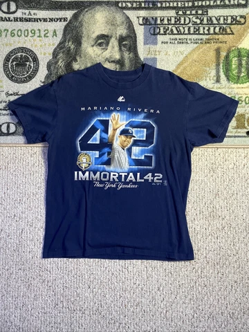 Mariano Rivera #42 Immortal New York Yankees 1995-2013 T Shirt Mens L Majestic Cover